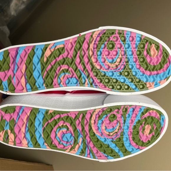 Vans Barbie Pink Women's Bath & Body Set - Picture 10 of 10